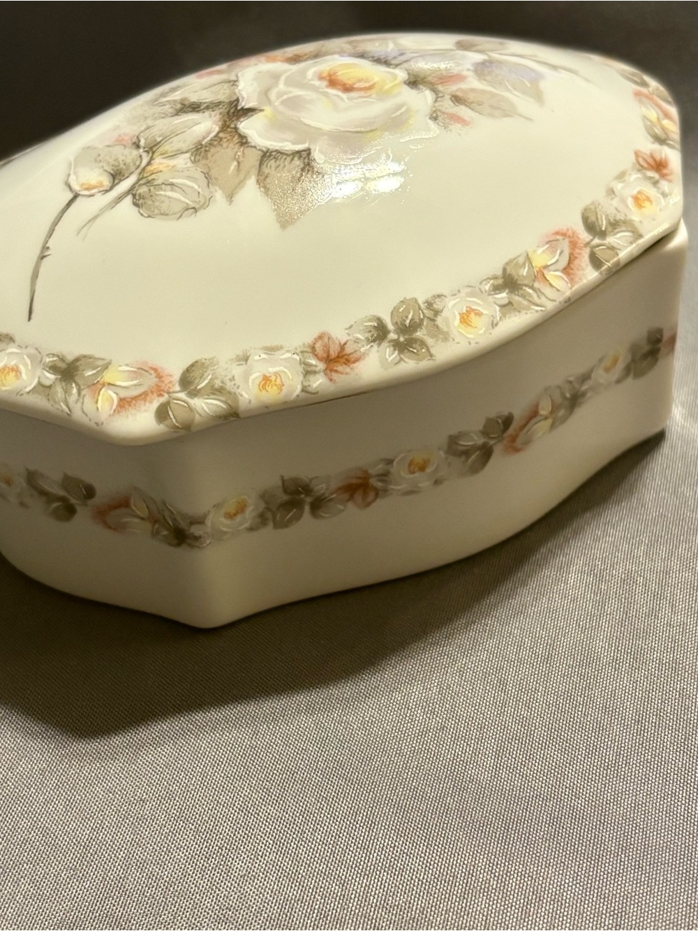 Schmidt Floral Porcelain Trinket Box/Dish - Rose Motif
